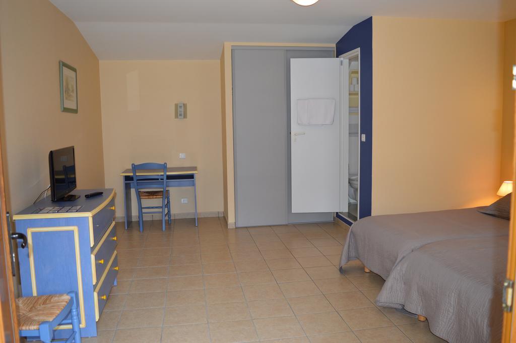 Cote Midi Chambre D'Hote Chaneins Екстериор снимка